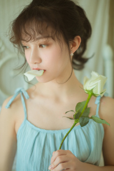 婉莹满足了十几个农民工